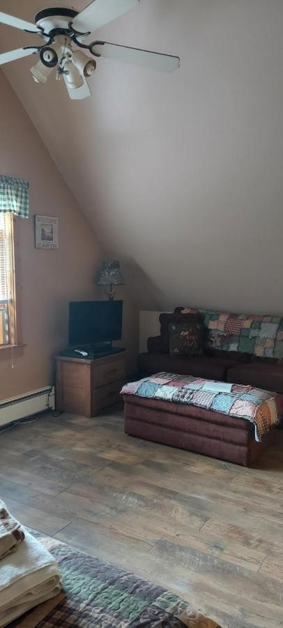 The Old Tioga Inn Bed And Breakfast Fairmount Springs المظهر الخارجي الصورة
