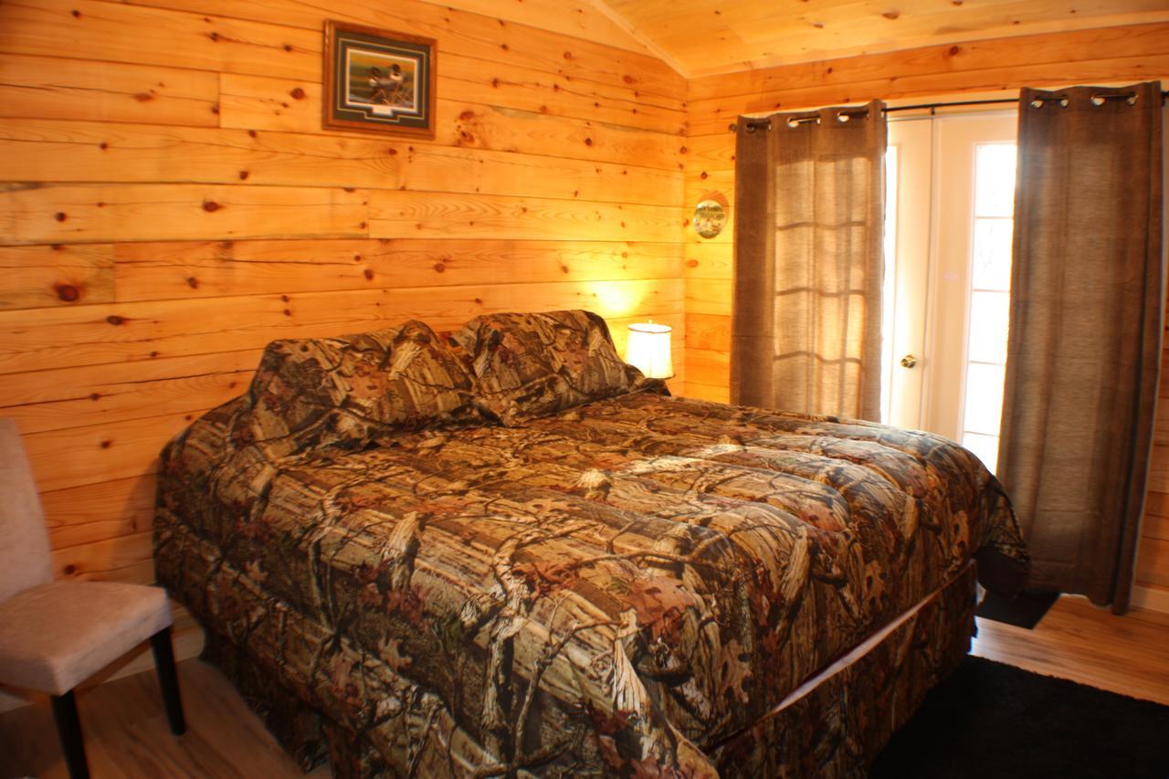 The Old Tioga Inn Bed And Breakfast Fairmount Springs الغرفة الصورة
