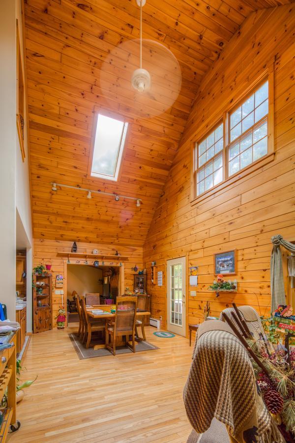 The Old Tioga Inn Bed And Breakfast Fairmount Springs المظهر الخارجي الصورة
